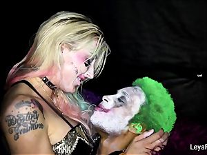 Harley Quinn Leya takes the Joker's big black cock